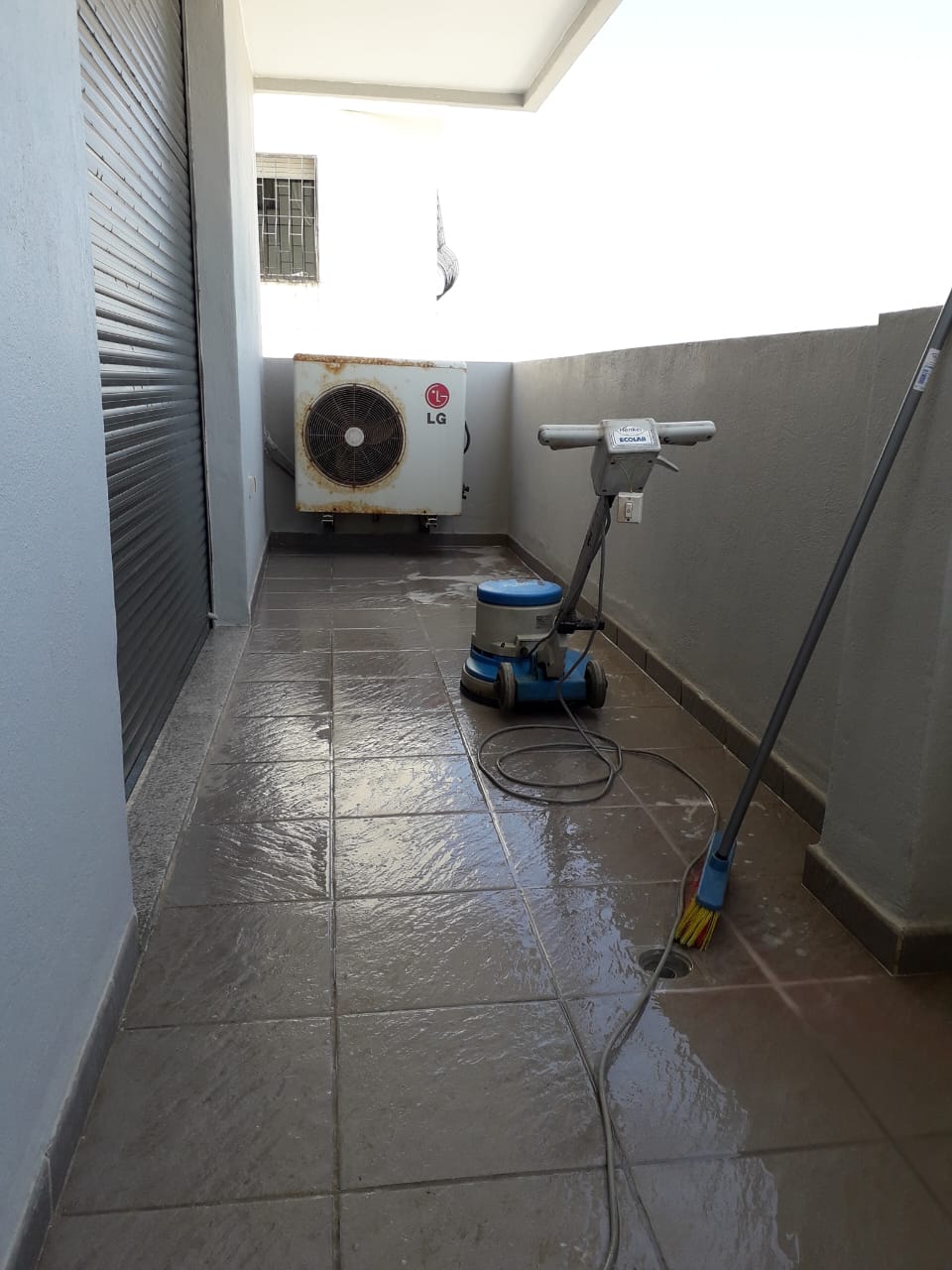 Finition brillante de marbre à Rabat
